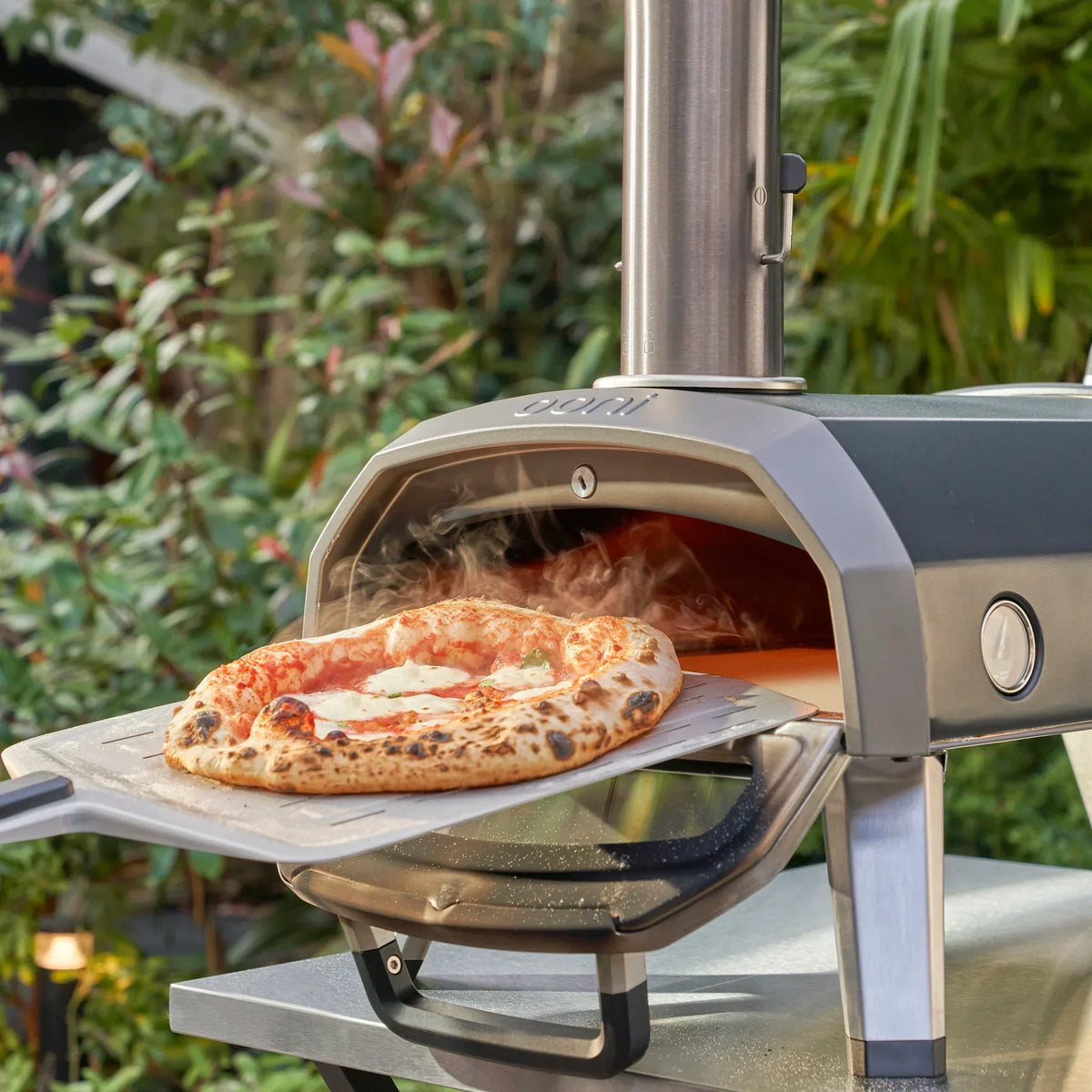 Ooni Karu 2 (12G) Multi-Fuel Pizza Oven - 2nd Generation