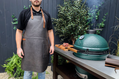 Big Green Egg Deluxe Leather Apron with Jute Bag
