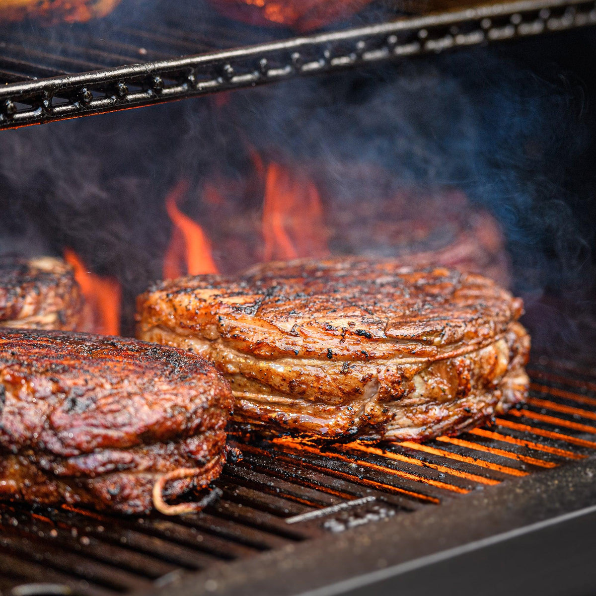 Masterbuilt 800 Griddle BBQ with Starter Pack
