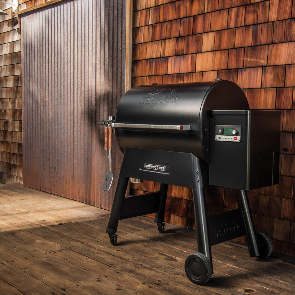 Traeger Ironwood 885 D2 Wood Pellet Grill Smoker BBQ - Free Bag of Pellets Included